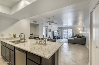 Photo #3: 6251803 Listing 