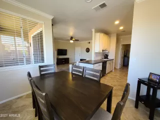 Photo #6: 6251850 Listing