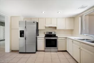 Photo #2: 6251983 Listing 