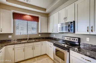 Photo #6: 6252039 Listing