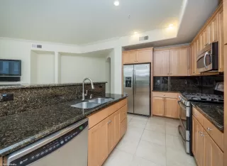 Photo #2: 6252275 Listing