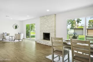 Photo #5: 6252283 Listing 