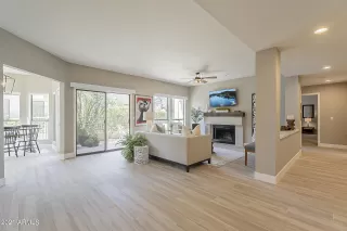 Photo #1: 6252404 Listing