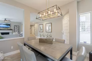 Photo #5: 6252404 Listing