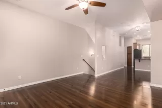 Photo #5: 6252543 Listing