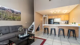 Photo #5: 6252778 Listing