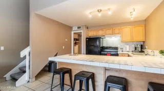 Photo #6: 6252778 Listing