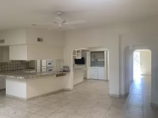 Photo #4: 6253001 Listing 