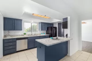 Photo #5: 6253225 Listing
