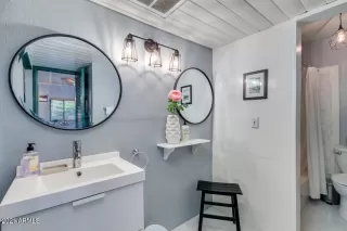 Photo #2: 6253296 Listing