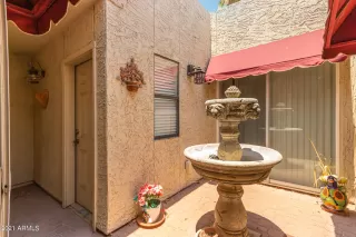 Photo #4: 6253318 Listing