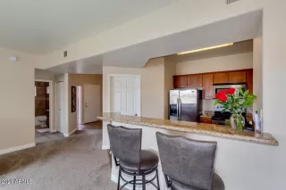 Photo #2: 6253323 Listing 