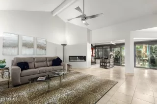 Photo #1: 6253353 Listing 