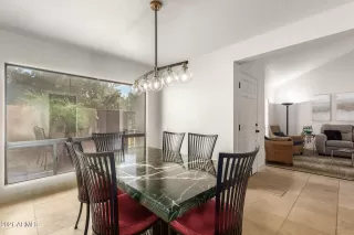 Photo #5: 6253353 Listing 