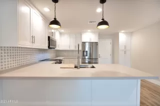 Photo #3: 6253437 Listing 