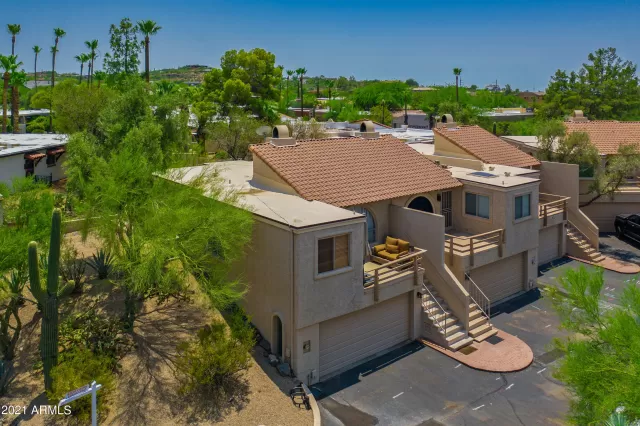 MLS: 6253469 Condo For Sale