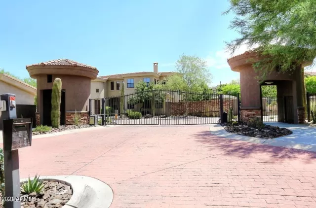 MLS: 6253494 Condo For Sale