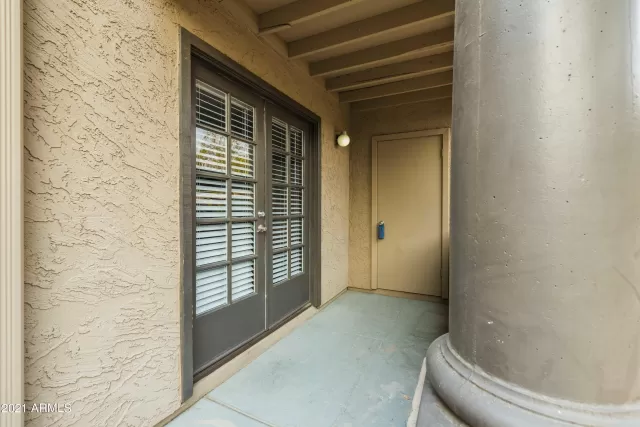 MLS: 6253506 Condo For Sale