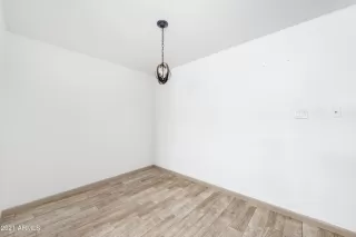 Photo #6: 6253506 Listing