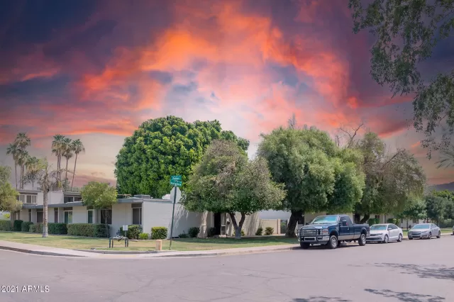 MLS: 6253615 Condo For Sale