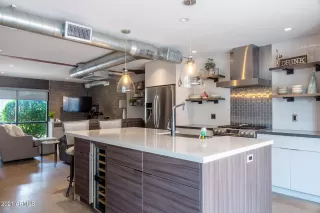 Photo #1: 6253615 Listing