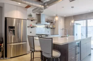 Photo #2: 6253615 Listing