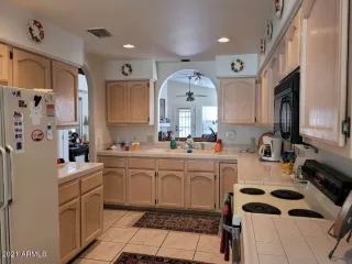 Photo #4: 6253744 Listing