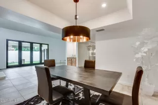 Photo #4: 6253808 Listing