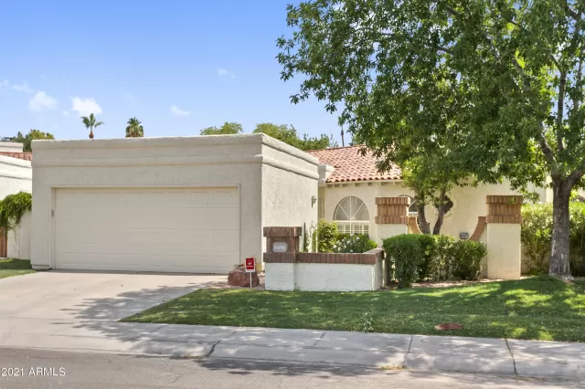 MLS: 6254102 Condo For Sale