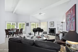 Photo #2: 6254102 Listing
