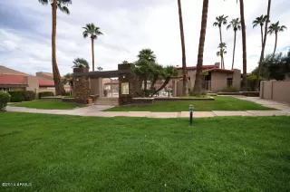 Photo #2: 6254758 Listing