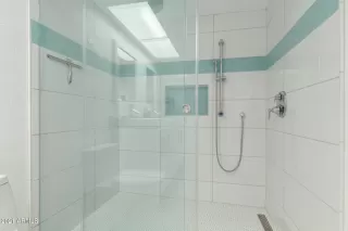 Photo #2: 6255118 Listing