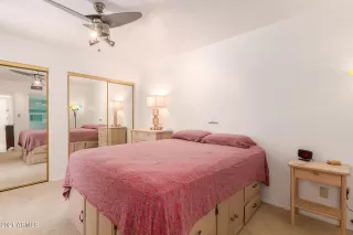 Photo #5: 6255118 Listing