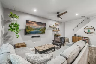 Photo #1: 6255153 Listing 