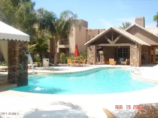 Photo #4: 6255231 Listing