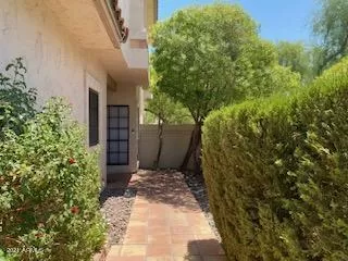 Photo #2: 6255518 Listing 