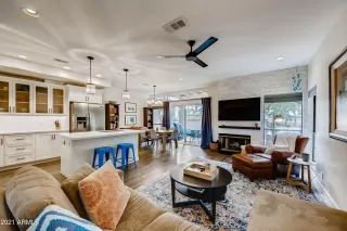 Photo #6: 6255518 Listing 