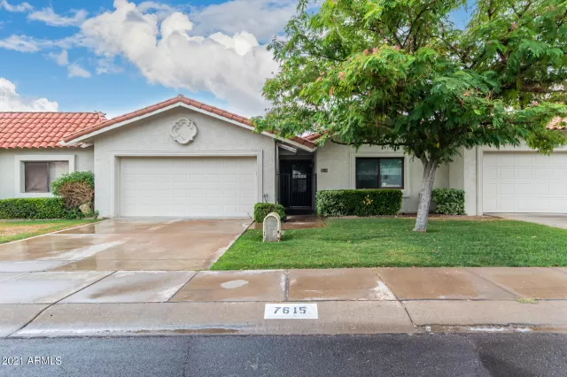 MLS: 6255583 Condo For Sale