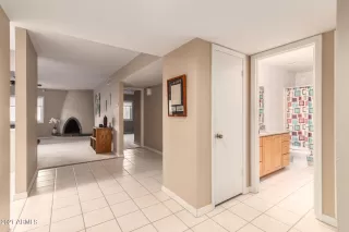 Photo #6: 6255583 Listing