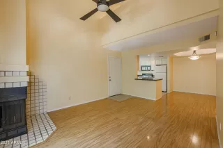 Photo #6: 6255691 Listing