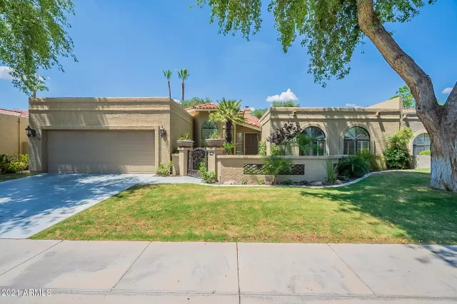 MLS: 6255913 Condo For Sale