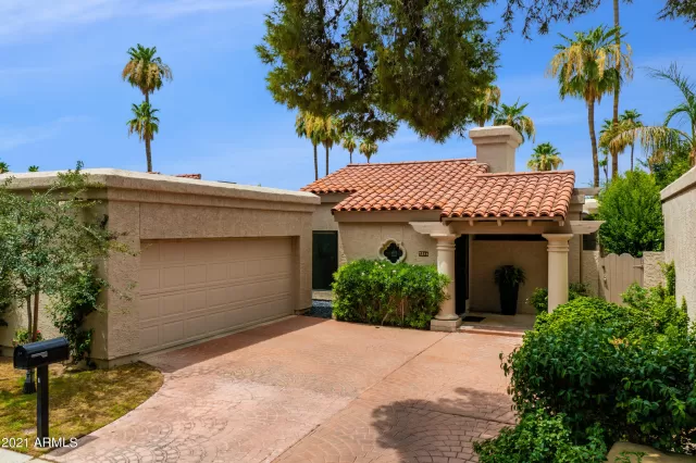 MLS: 6256251 Condo For Sale