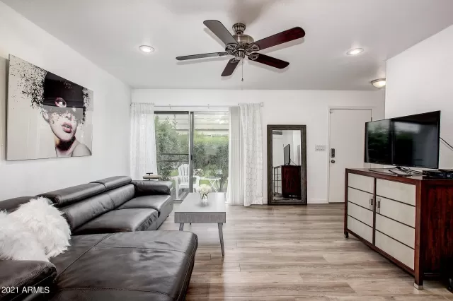 MLS: 6256279 Condo For Sale