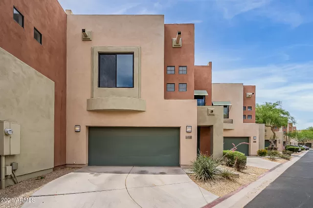 MLS: 6256383 Condo For Sale