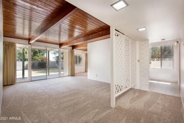 MLS: 6256512 Condo For Sale