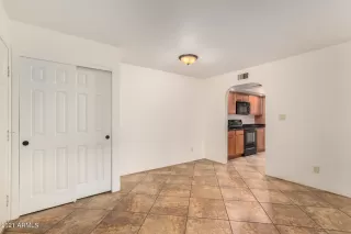 Photo #3: 6256549 Listing