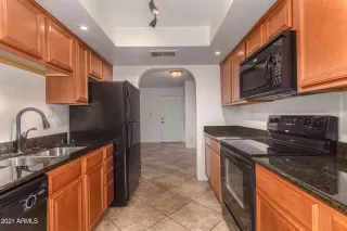 Photo #6: 6256549 Listing