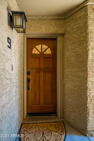 Photo #2: 6256826 Listing 