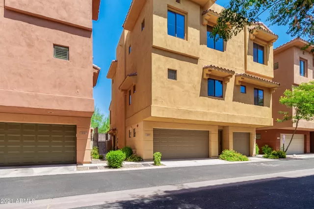 MLS: 6257094 Condo For Sale