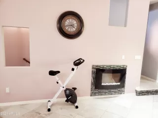 Photo #5: 6257094 Listing